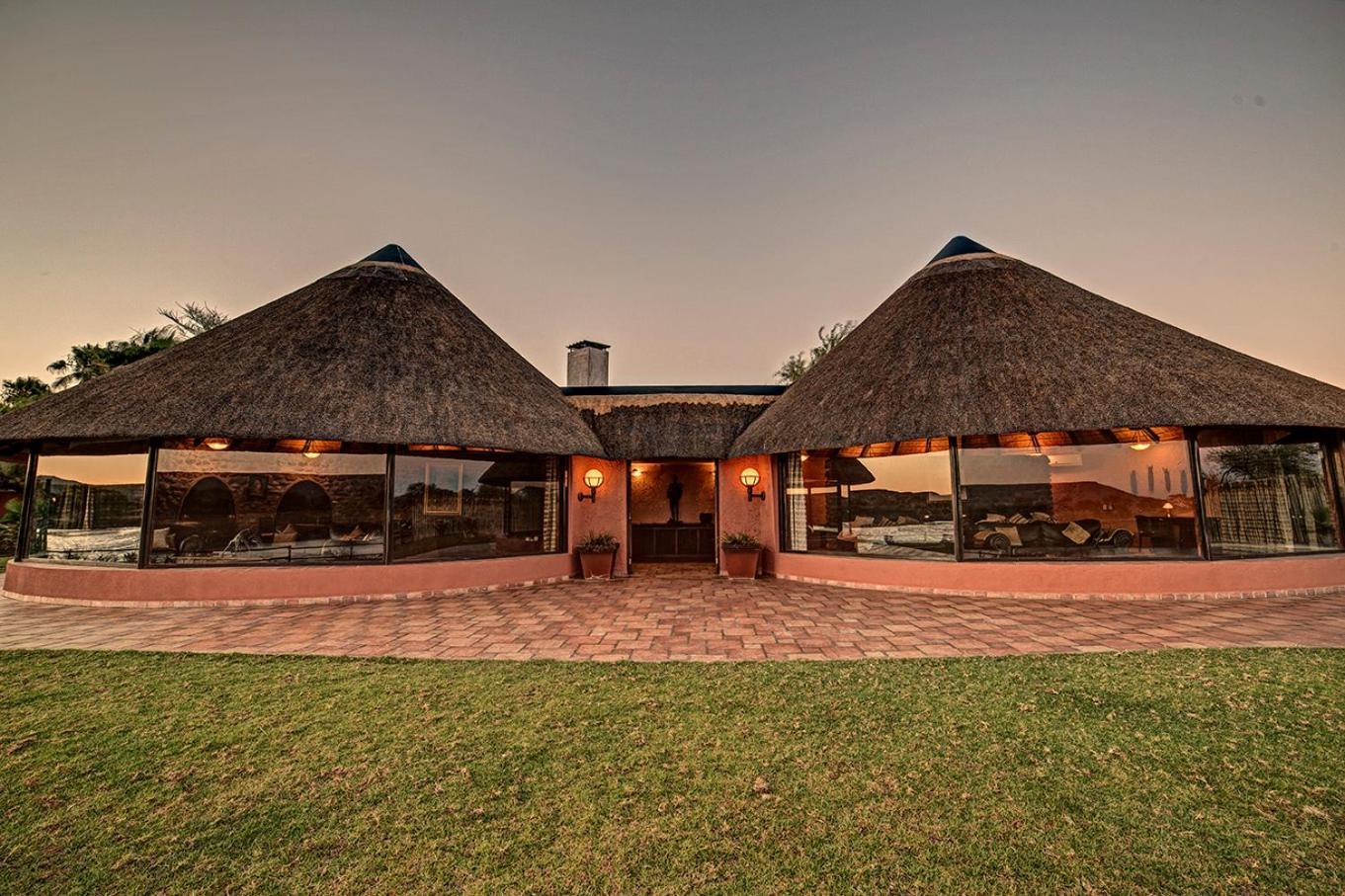 Mount Etjo Safari Lodge Kalkfeld Εξωτερικό φωτογραφία